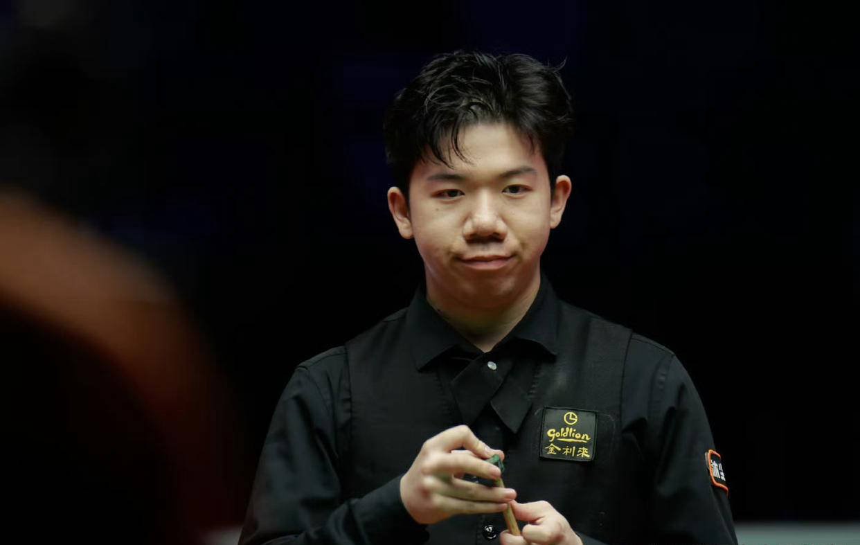 色的球员进 色的球员进